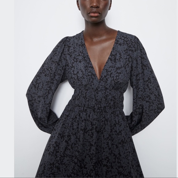 Printed Midi Long Dress - Picture 4 of 14